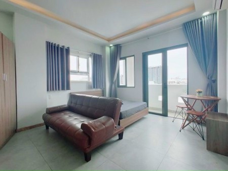 Studio Ban Công Full Nội Thất Gần KCX & ĐH UFM QUẬN 7