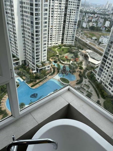 Cho thuê căn hộ 56m2 1PN ở chung cư Vinhomes Central Park Bình Thạnh giá rẻ 12 tr/th