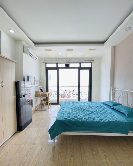 Căn Hộ DV Full Nội Thất 1PN Ngay Ngã Tư Hàng Xanh Giá Ưu Đãi