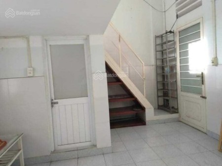 Cho thuê căn hộ CC 70m2, 2PN, tại Vsip 1, căn góc, giá rẻ 4 triệu/tháng. LH 0373051534