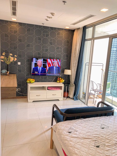 Cho thuê căn hộ Studio 1PN ở Vinhomes Central Park, Bình Thạnh giá rẻ 11,5 tr/th - lh 0981041694