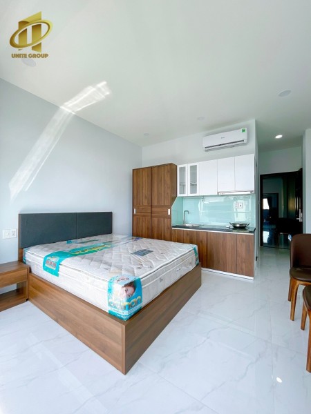 Căn Hộ Studio Full Nội Thất có bancon siêu thoáng mát giá rẻ, 30m2, 1 phòng ngủ, 1 toilet