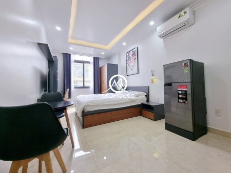Căn hộ Võ Văn Tần, studio cửa sổ lớn, full nội thất, gần công viên Tao Đàn, ngã sáu Dân Chủ
