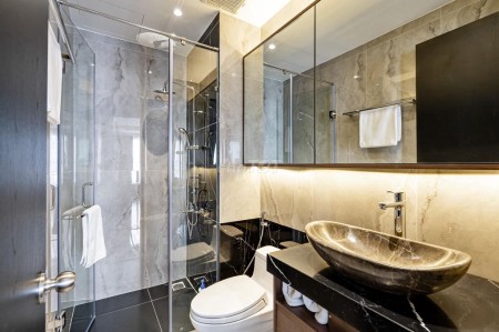 Cho thuê căn hộ cao cấp 4PN cc Vinhomes Central Park Bình Thạnh giá rẻ 30 tr/th - lh 0898495508