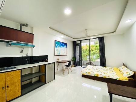 Studio Ban Công Cây Xanh thoáng mát, Full nội thất tại 493 Nơ Trang Long, Phường 13, Bình Thạnh