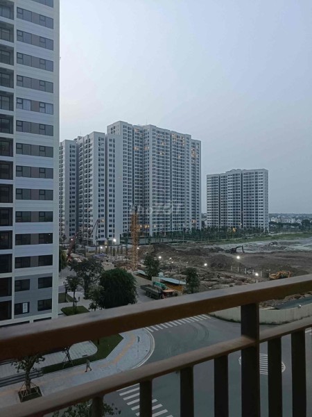 Cần cho thuê căn hộ 2PN cc Grand Park Quận 9 giá rẻ 5tr5 - LH 0908434541