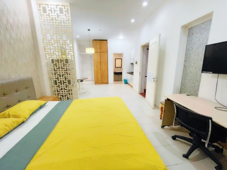 Căn hộ dịch vụ- full nội thất- Nguyễn Đình Chính- Phú Nhuận