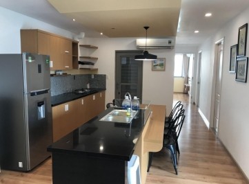 Cho thuê nhanh trong tuần CH Sky 3, view sông, full nội thất, 10tr/tháng, LH: 0369627008