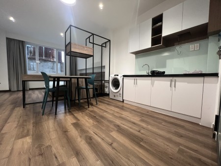 Căn hộ mới 100% 1PN full nội thất, máy giặt riêng, gần chợ Bến Thành, Ngã Sáu Phù Đổng.