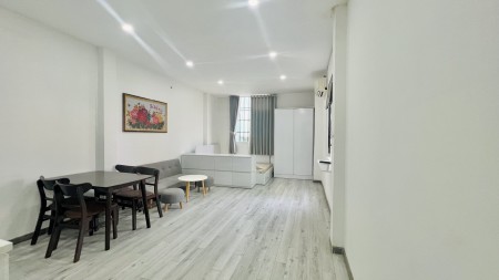 Căn hộ 37m2 thiết kế Full nội thất mới đẹp, gần ĐH Y Dược giá SALE khủng cực sinh viên