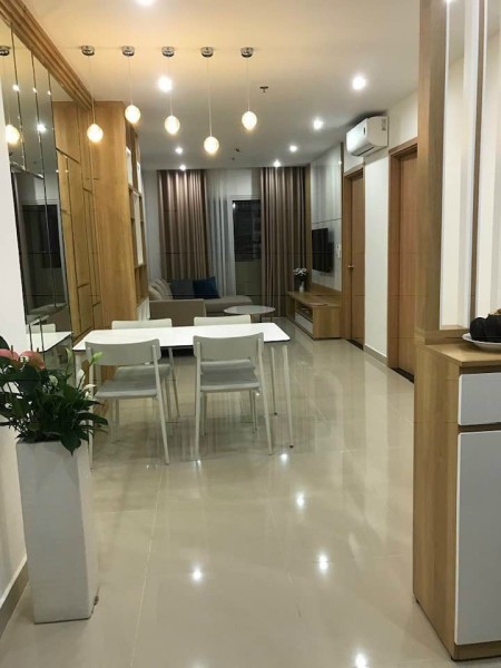 Thuê căn hộ Sky Center 2 phòng ngủ 75m2 nội thất cơ bản (rèm, máy lạnh, bếp) 13 Triệu Tel 0938682122