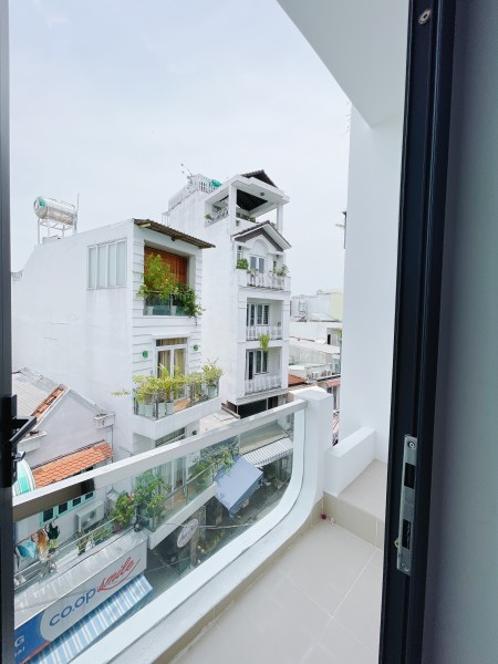 Căn hộ cho thuê tại 1 Đường Cô Giang, Phường 3, Phú Nhuận full nội thất