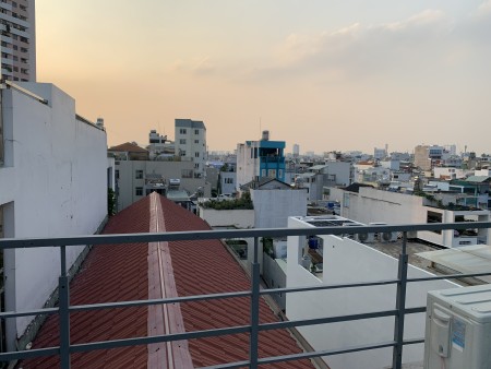 Cho thuê căn hộ xịn xò siêu đẹp ngay trung tâm Quận 3. Căn 40m2 đầy đủ tiện nghi