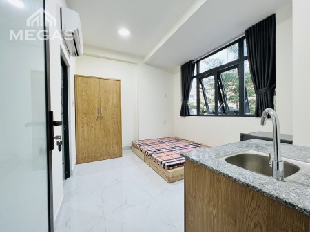 Megas cho thuê căn hộ dịch vụ mới xây ở Quận 7, đi bộ qua ĐH Tôn Đức Thắng giá rẻ từ 4,5 tr