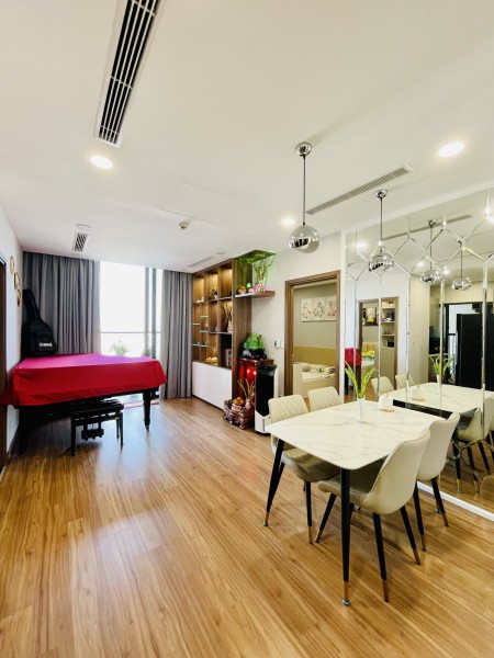 Cần cho thuê căn hộ Eco Green Sài Gòn 2 phòng ngủ, Full nội thất đẹp. Giá 15 Triệu/Tháng