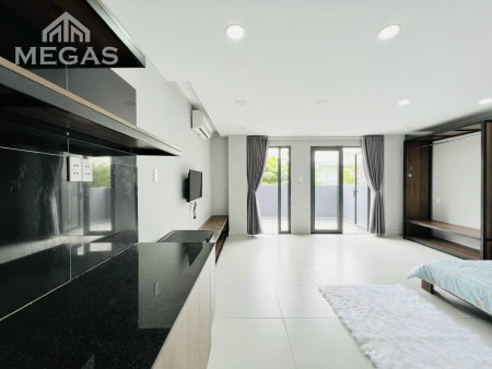 Cho thuê CHDV view Sông ở Hoàng Sa Q3, mới 100% đủ nội thất - 0855821421