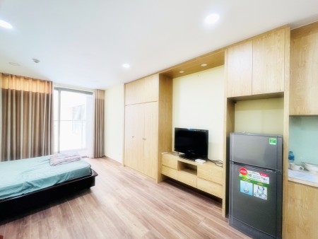 Căn hộ studio 42m2 tầng thấp giá cực tốt của Kingston Residence