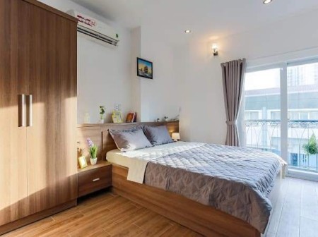 Ngay Hai bà trưng, công viên Lê văn Tám, Hồ Con Rùa, 1PN, 2PN riêng