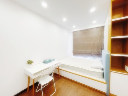 Căn hộ 2PN, 80m2, Full NT, giá 8tr/th cho thuê Kingston Residence. LH 0941797916