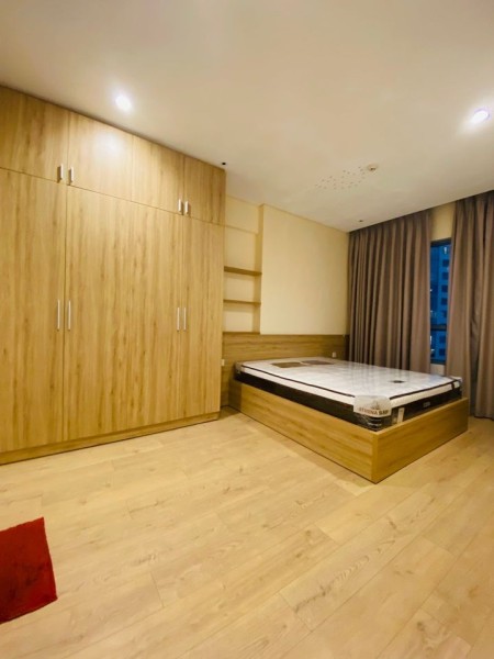 Cho thuê căn hộ cao cấp quận 2 Diamond Island, 2 phòng ngủ, full nội thất, giá chỉ 18 triệu/tháng