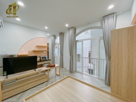 Căn hộ Phú Nhuận nội thất mới - Gần Sân Bay Tân Sơn Nhất - Giáp Quận 3 ban công - full nội thất