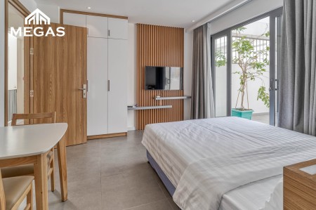 Penthouse ban công thoáng - Quốc Hương Thảo Điền