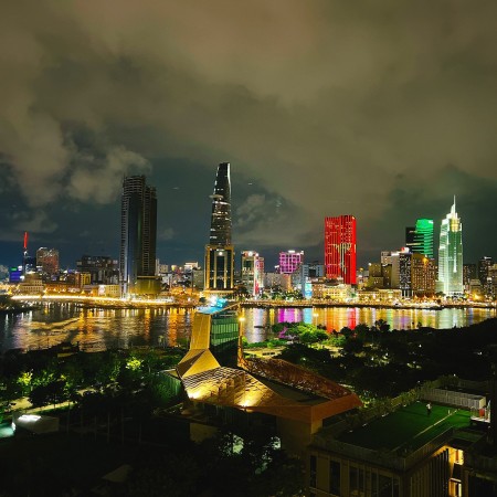 Full nội thất Empire City giá tốt, được nuôi thú căn- Lh Davi Nguyên Trần