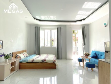 Căn hộ 35m2 Full Ban công mặt trước - Ngay Tropic garden đường 66