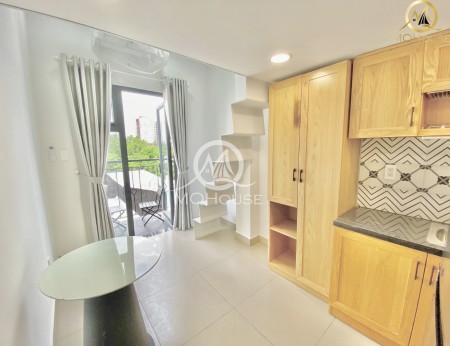 CHDV Mới 100% Thiết Kế Hiện Đại, Sát Ngã Tư Hàng Xanh. Balcon Siêu Thoáng View Toàn Cảnh TP