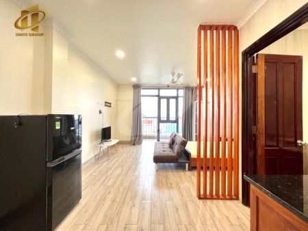 Căn Hộ Ban Công View Sông Sài Gòn- Diện Tích cực lớn - Nguyễn Văn Thương - Nguyễn Gia Trí -Hàng Xanh, 56m2, 1 phòng ngủ, 1 toilet