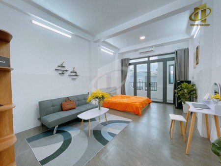 Căn Hộ Phòng Ngủ Riêng Tách Bếp Ngay Phan Xích Long