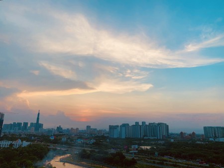 Ngắm hoàng hôn view Landmark 81 tại dự án Palm Heights. LH em Kiều 092 423 9630