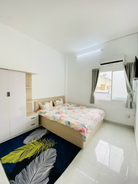 Căn hộ cho thuê gần Vòng Xoay Dân Chủ Quận 10