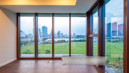 The metropole căn diện tích 170m2 có 4pn. View sông sài gòn cho thuê