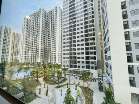 căn hộ 2 PN 2 WC nhà mới tinh có sẵn 3 máy lạnh Giá 5 triệu