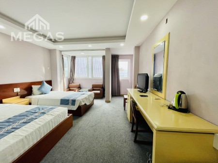 CHDV ở khu phố Tây ngay sát Bùi Viện công viên 23-9