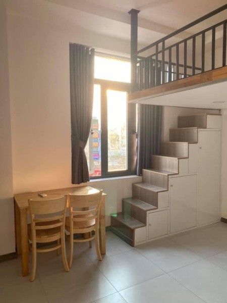 Căn hộ Full nội thất - Cửa sổ lớn - Ngay mặt tiền đường Âu Cơ