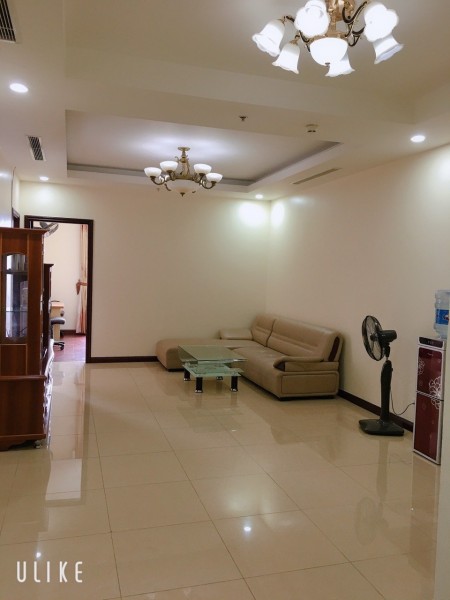 Cho thuê Royal city 2 ngủ, full nội thất giá thuê 16 Triệu/Tháng