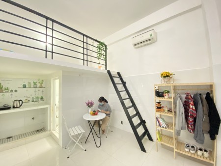 Căn hộ mới đủ tiện nghi nội thất đẹp ngay sân bay