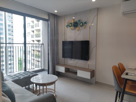 Cần cho thuê căn hộ 2PN1WC full đồ đẹp mới hoàn thiện nội thất.