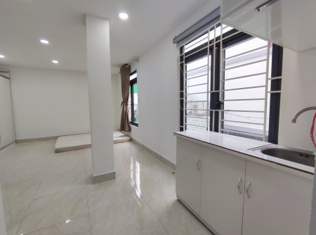 Căn hộ mới xây gần Hoàng Văn Thụ - Lê Văn Sỹ