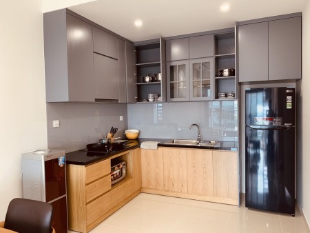 Cho thuê căn 2PN Thiết kế tone sang trọng. Diện tích 76m2 tại The Sun Avenue