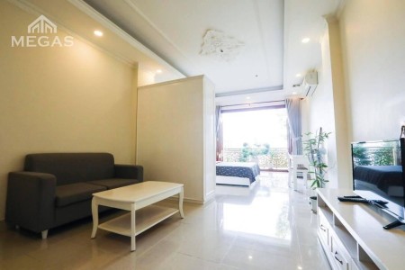 Căn Hộ Tiện Nghi, Ban Công, Thoải Mái ngay Trần Quang Khải - sát cầu Công Lý - Q.1 - Q.3