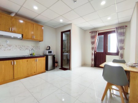  Cho thuê Căn hộ 1 Phòng Ngủ -  Ngay Lạc Long Quân 