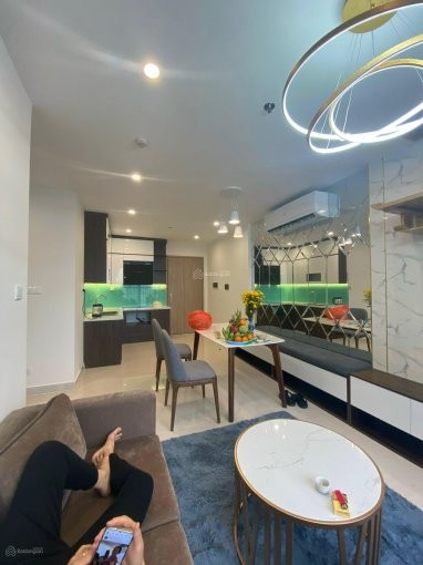 Cho thuê chung cư Vinhomes Gia Lâm tầng trung full nt, 2PN