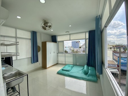 Căn hộ mini đẹp, thoáng mát, có cửa sổ lớn tại 442  Đường Bình Long, Phường Tân Quý, Tân Phú