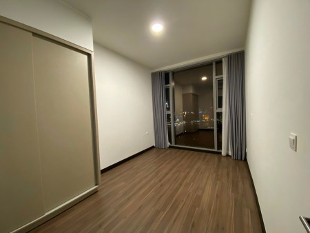 Cho Thuê Căn Hộ 1PN Tầng Cao View Sông Quận 1, LM81