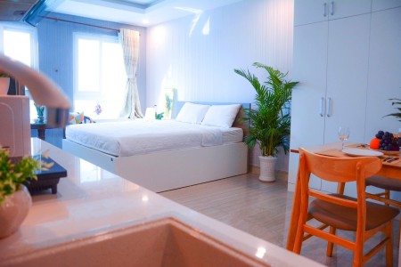 Gần Ngay Ngã Tư Hàng Xanh - Full Nội Thất - Cửa Sổ Lớn