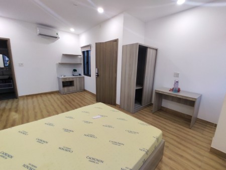 Penhouse, View Bitexco, Full Nội Thất, Balcony Siêu Rộng, Liên hệ 0827405015