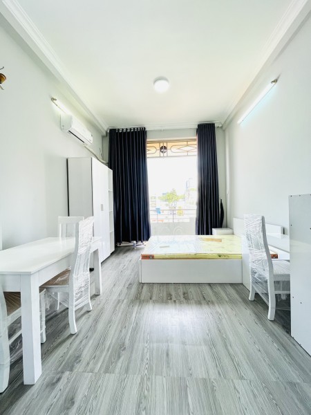 Q1 Căn hộ Studio full nội thất, ban công, thoáng mát gần chợ Đa Kao, cầu Bông, đường Hoàng Sa